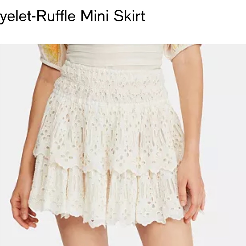 FREE PEOPLE ONE COTTON CROCHET RUFFLE TIER MINI SKIRT‎ IN CREAM